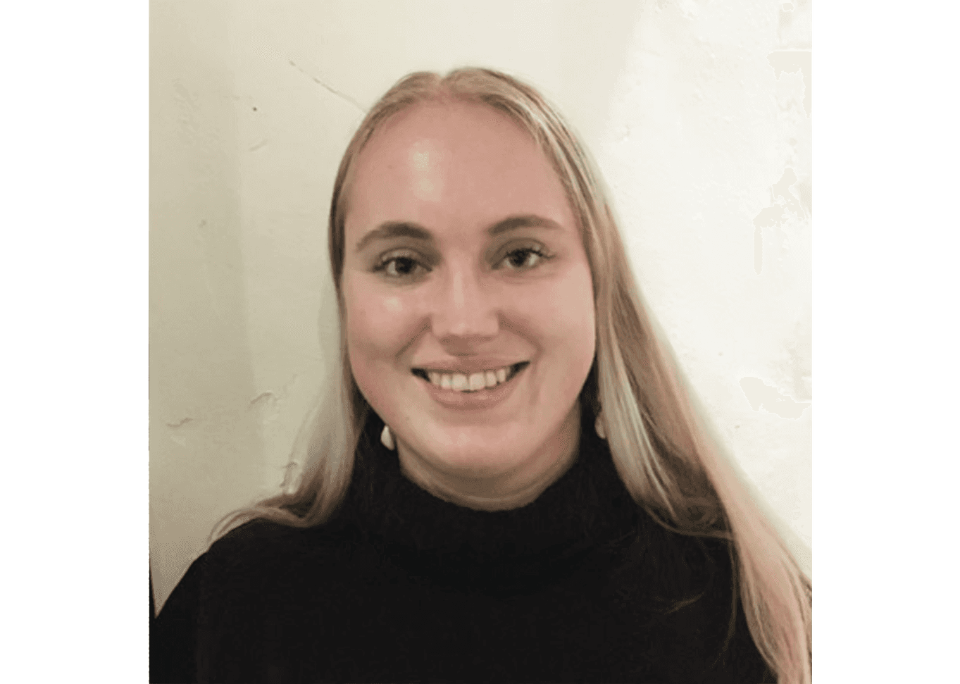 Babysitter Angel Sanne from Charly Cares