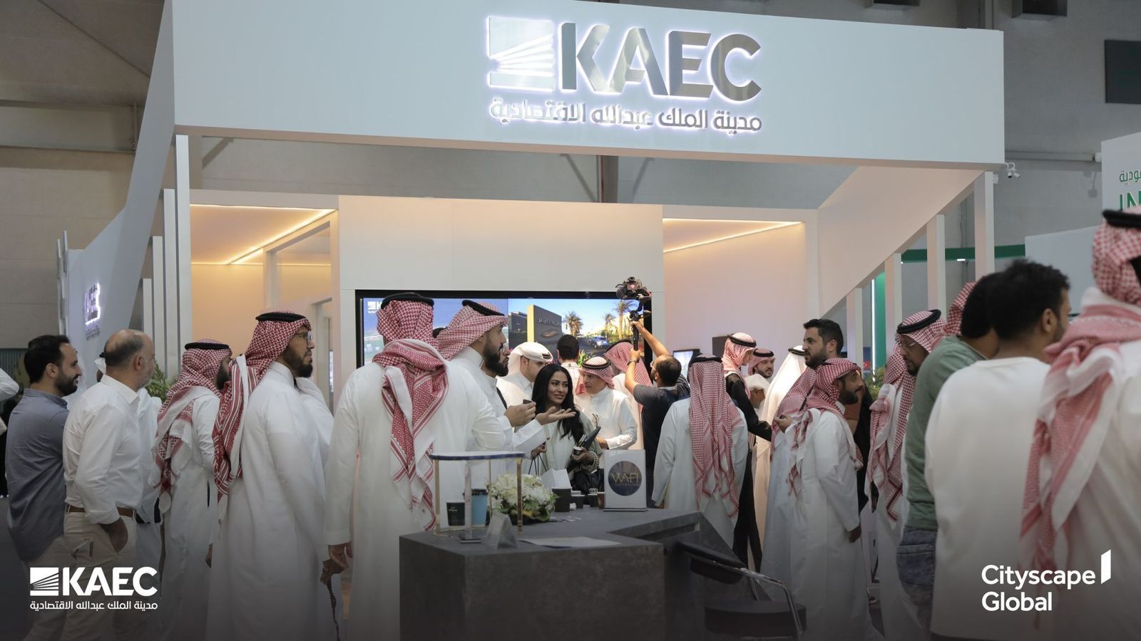 kaec-experience-center-audience-engagement