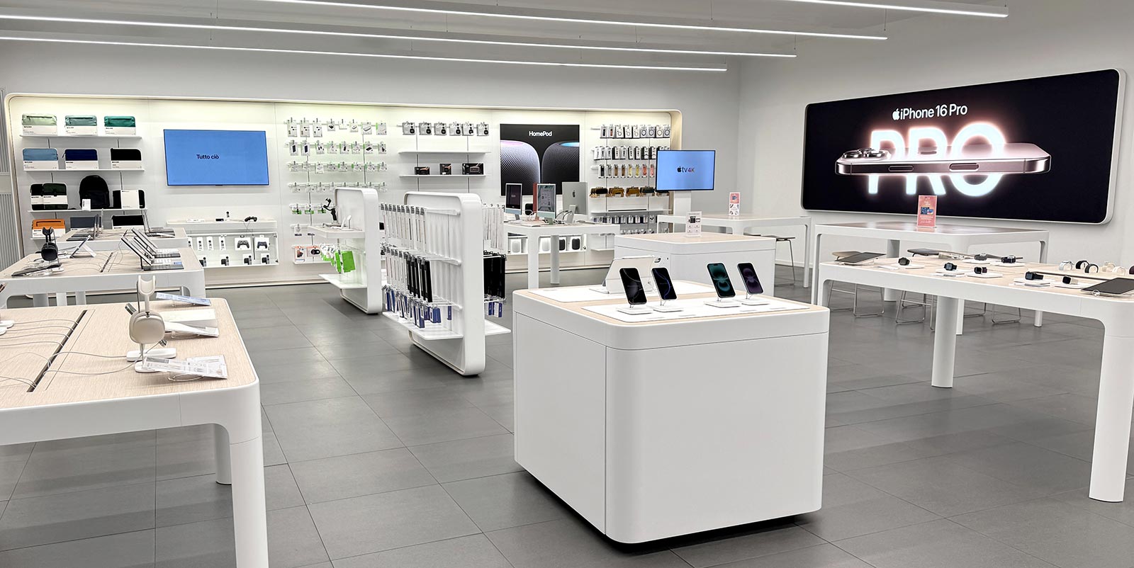 Casamassima C&C Store. Apple Premium Partner