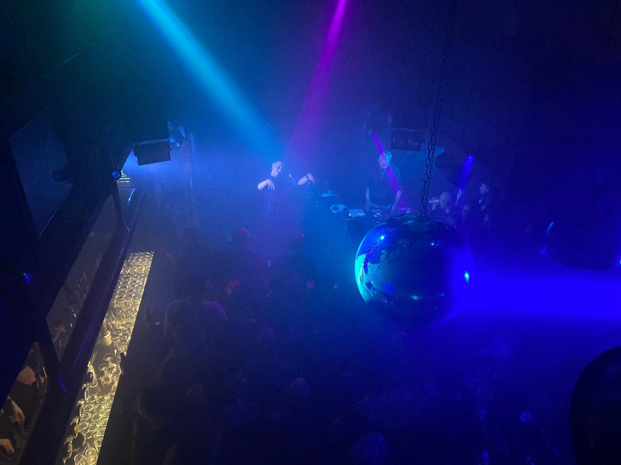 Kadeus en concert à l'Albani Club à Winterthur pour le Musikfestwochen