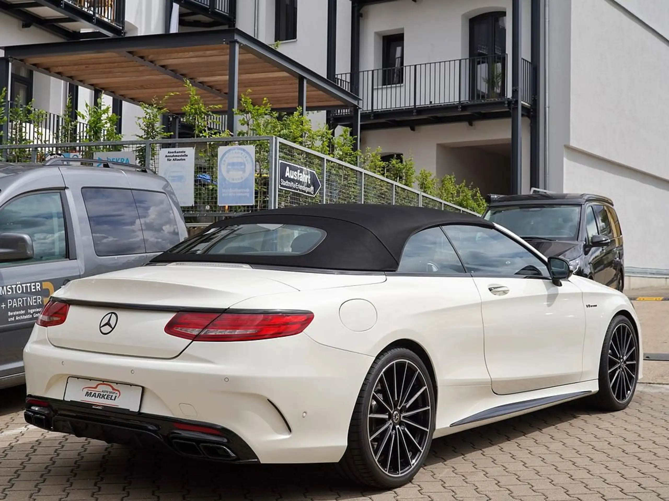 Mercedes-Benz S 63 AMG Cabrio | 4Matic | designo | Burmester | V8 5,5L