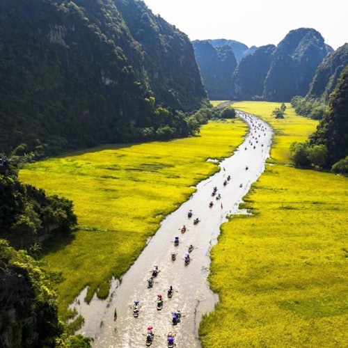 Ninh Binh, Hoa Lu, Tam Coc & Mua Cave: Guided Tour from Hanoi + Lunch tickets in Hanoi