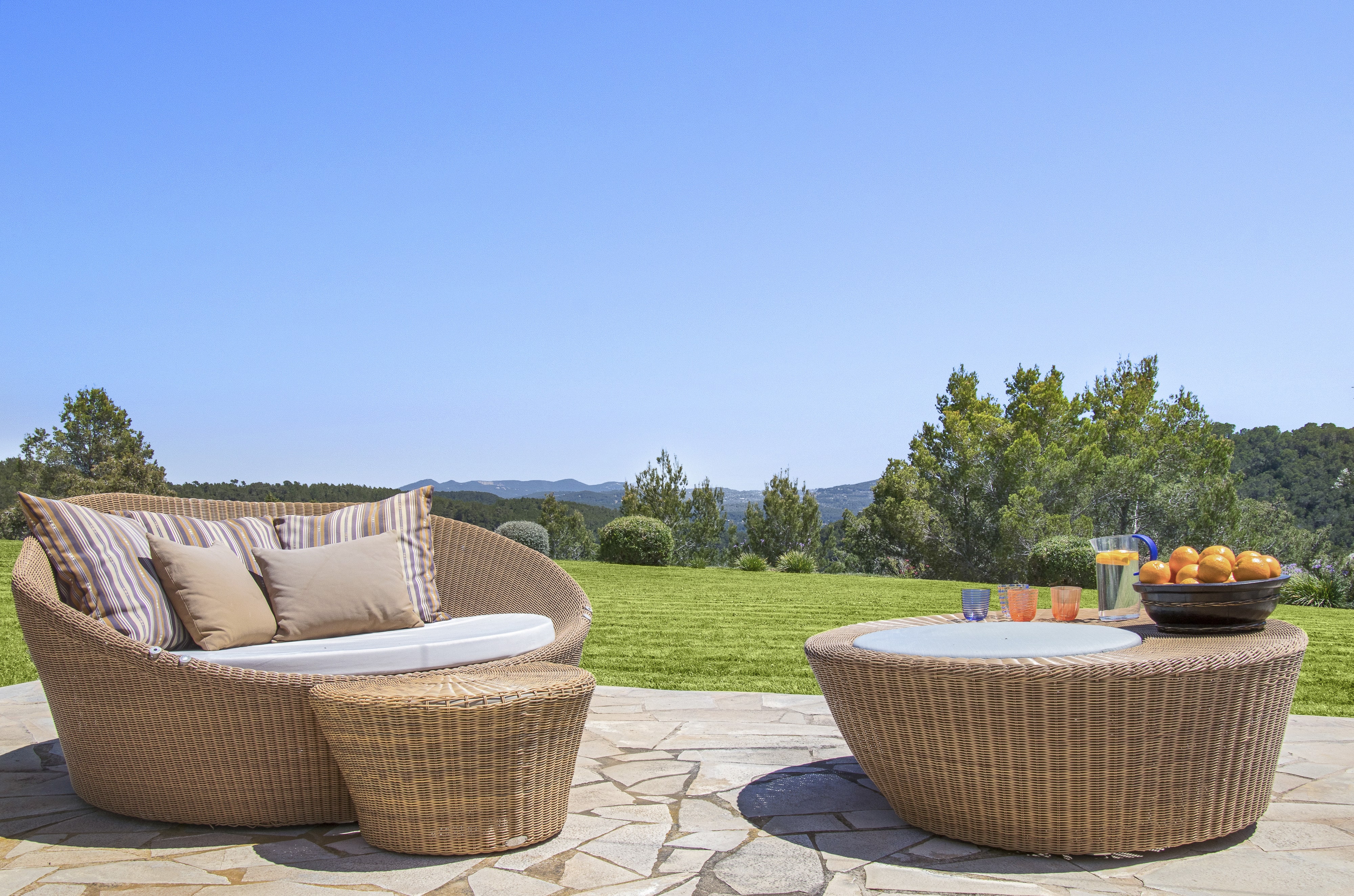 Outdoor Rotating Sofa with Garden, Sea, and Mountain Views