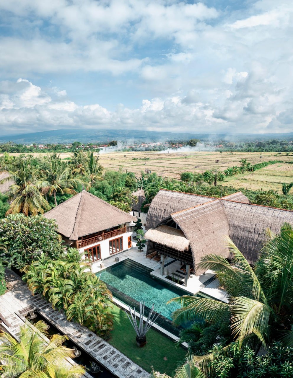 Beachfront villa complex in Freehold in Lovina, North Bali