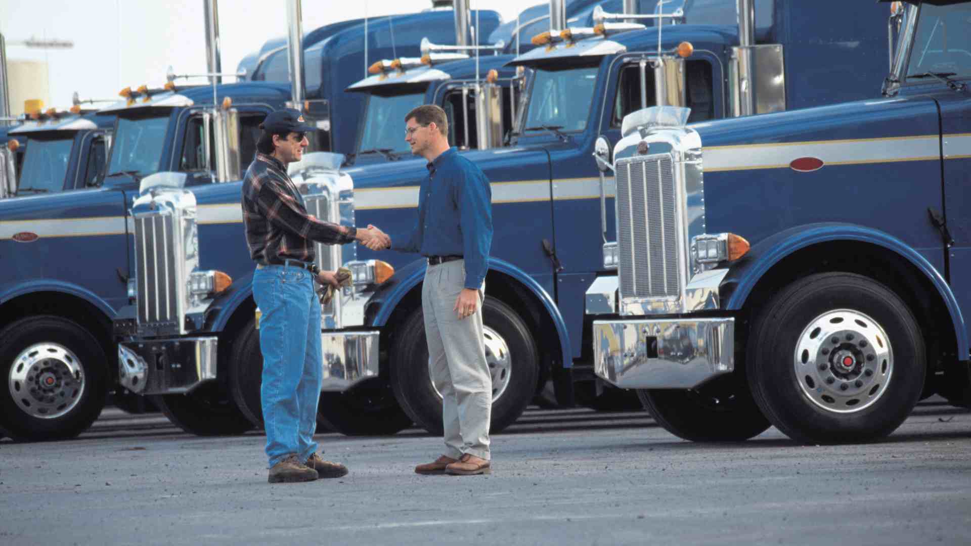 How CDL Staffing Agencies Can Scale Faster With Modern Recruiting Software