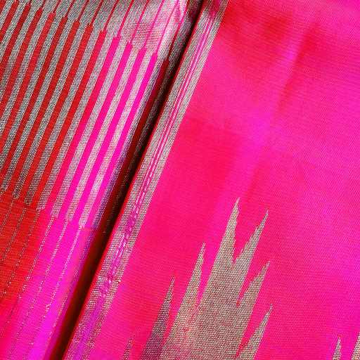 Pink Thazham Poo Border Kanchivaram Silk Saree