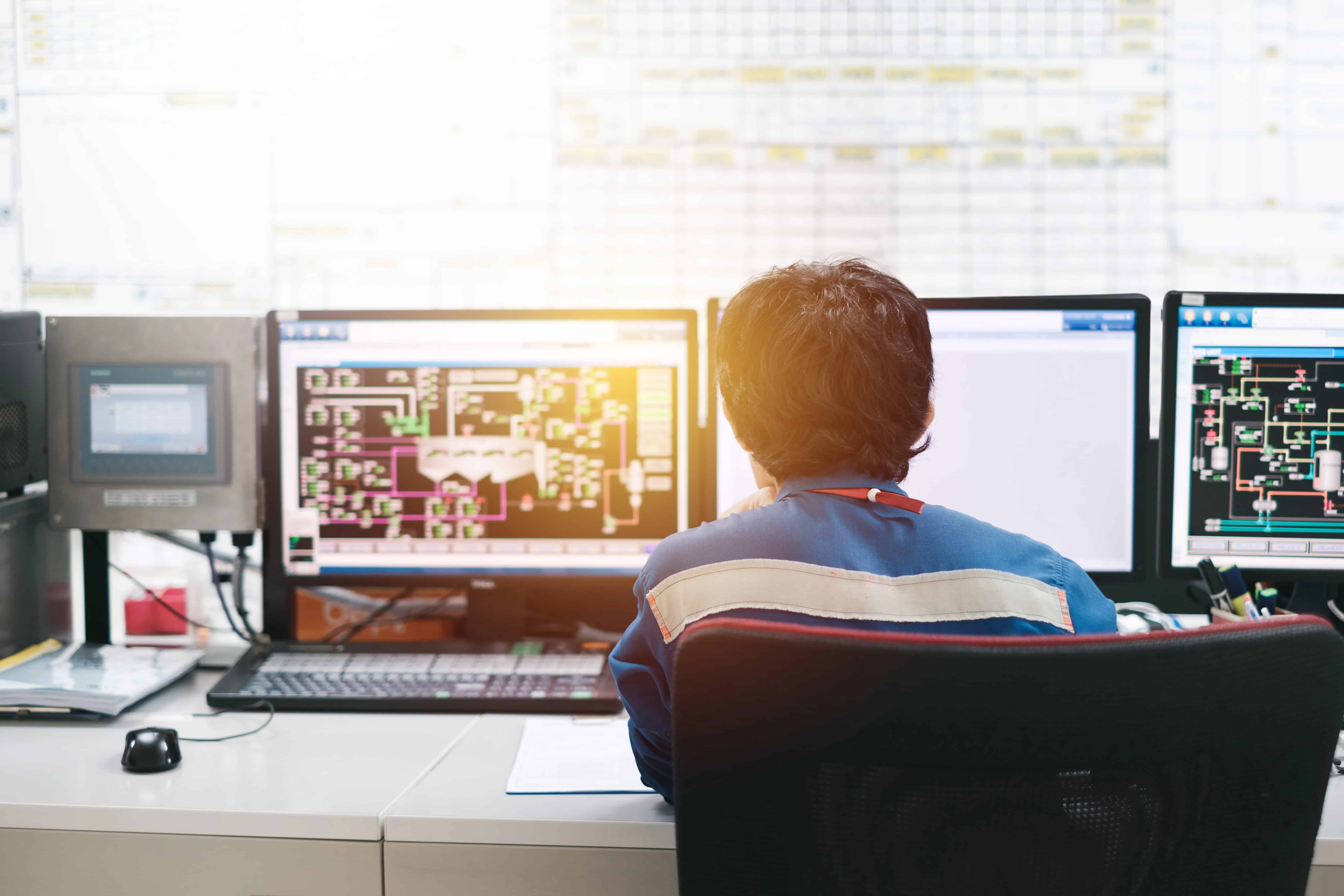 Control room operator monitoring multiple inputs with high cognitive load may miss important cue