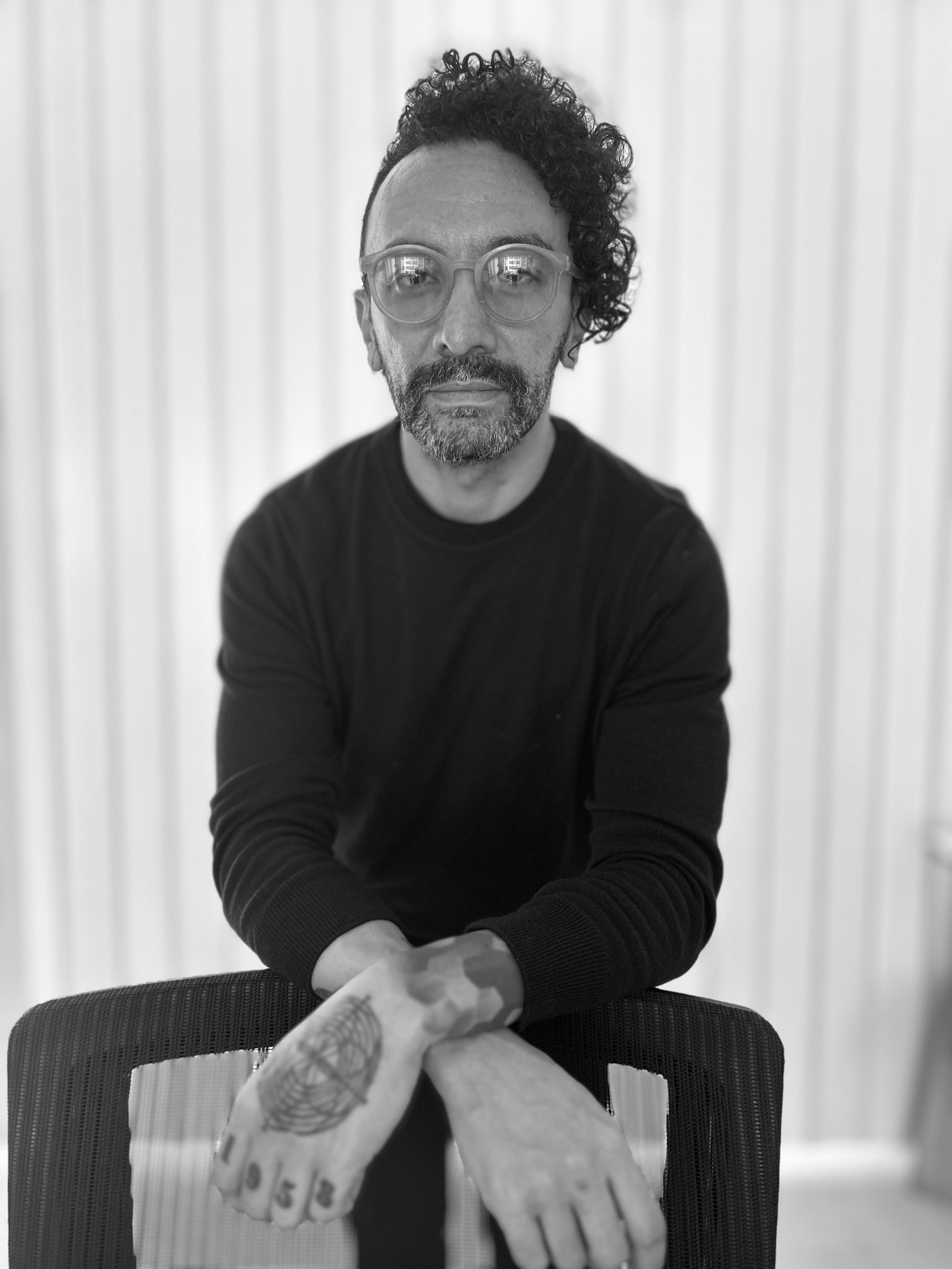 a person wearing a baseball cap