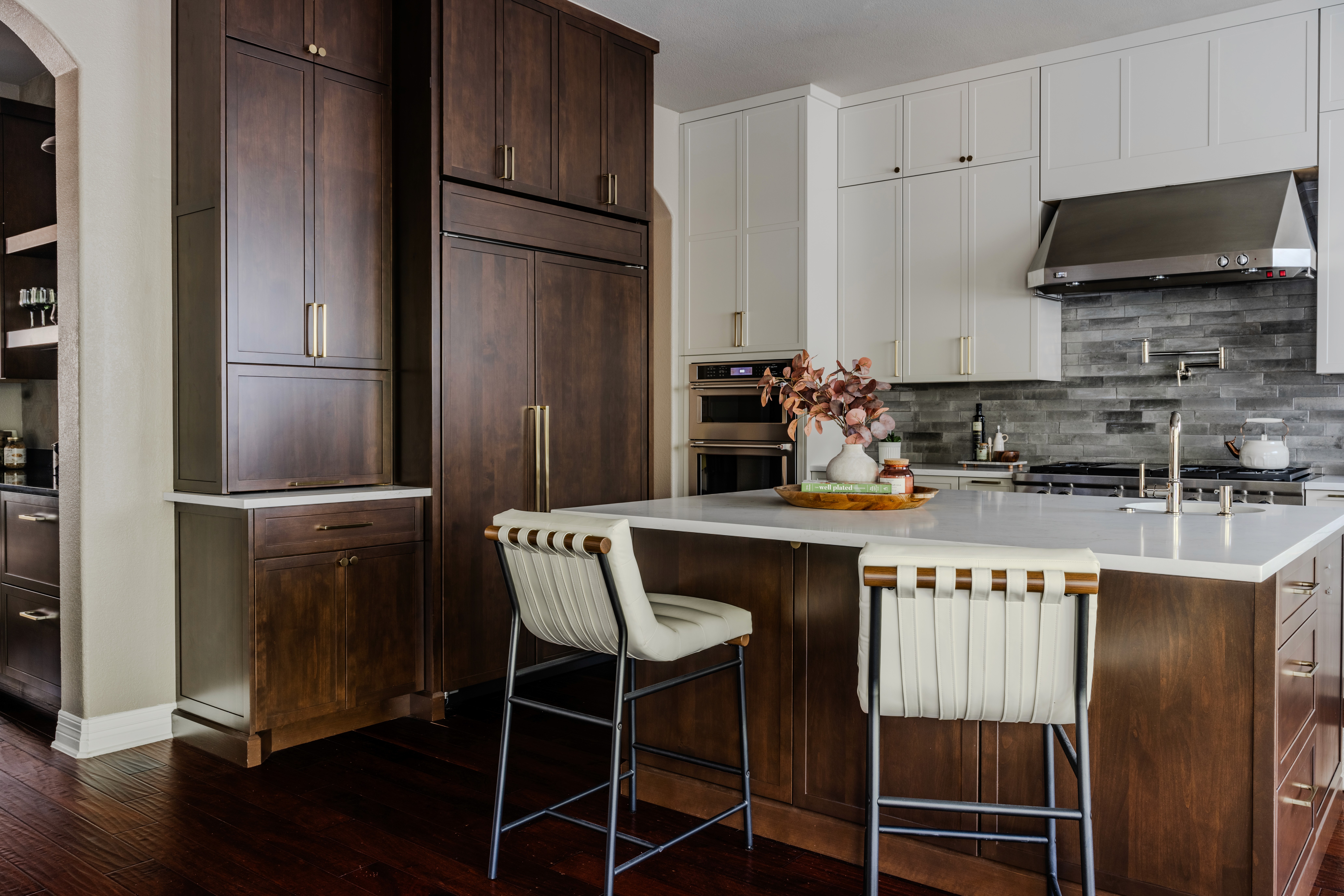 Turnbuoy: Moody kitchens