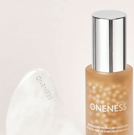 Using the Hydrating sheer powder and the powder brush to apply on skin