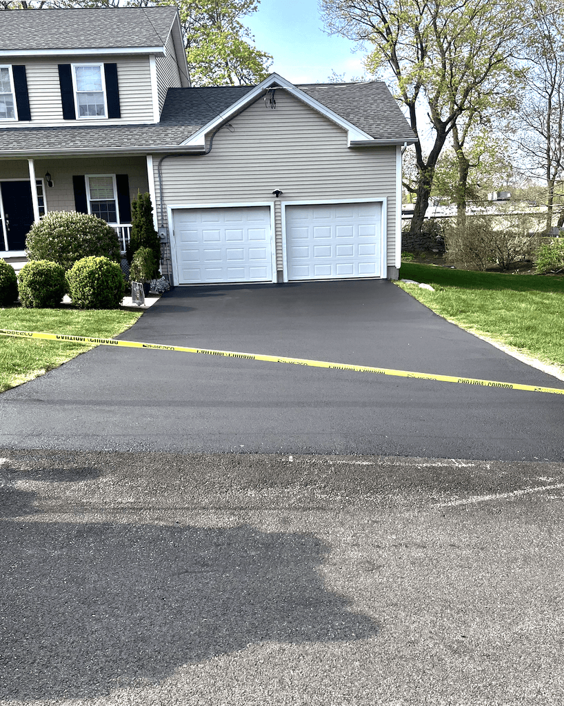 Asphalt Sealing & Maintenance Services J&L Sealcoating