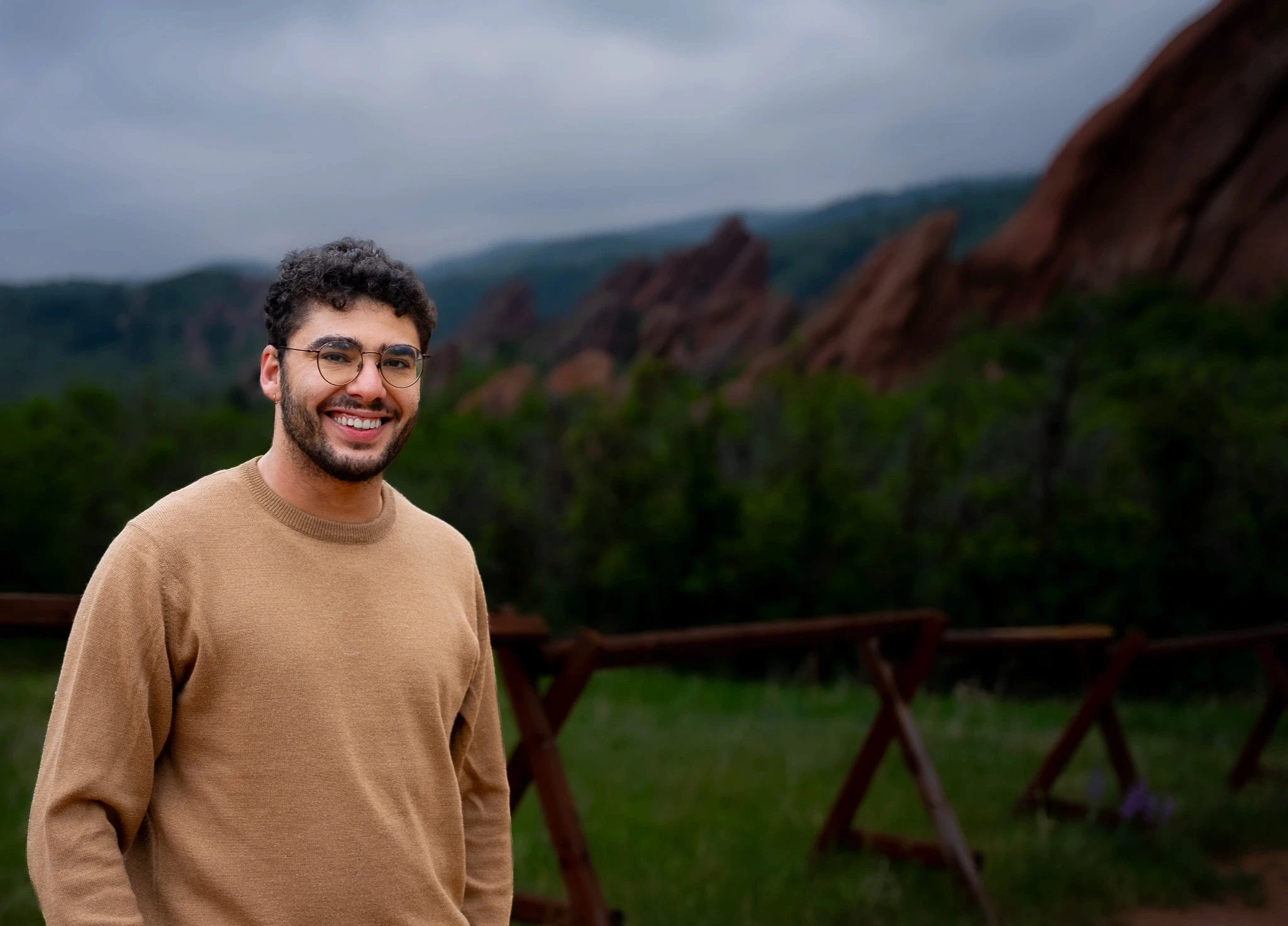 Portrait of Youssef Benkirane - Owner of Growth WIth Flow