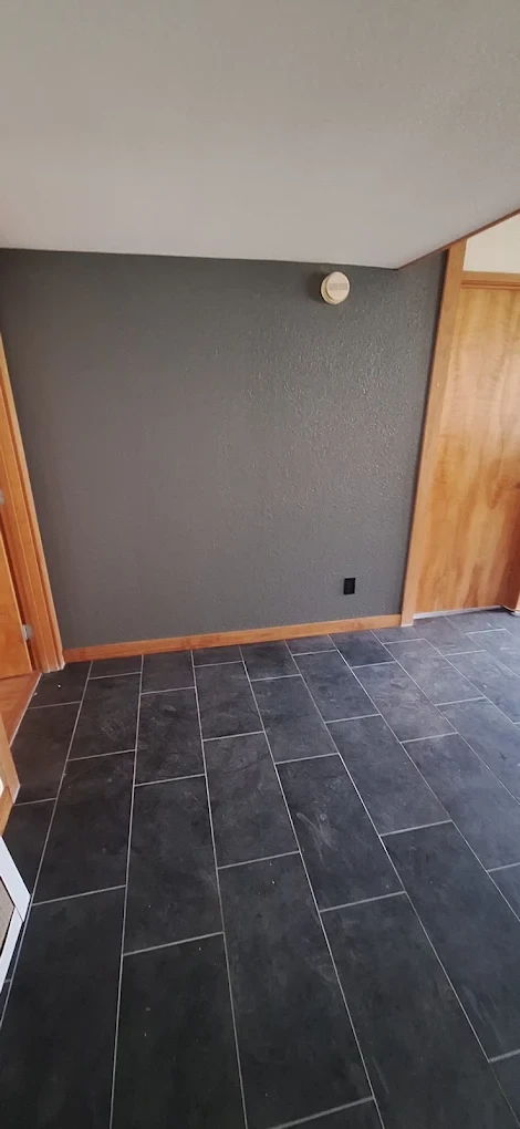 Tile work in Tucson bathrooms and floors