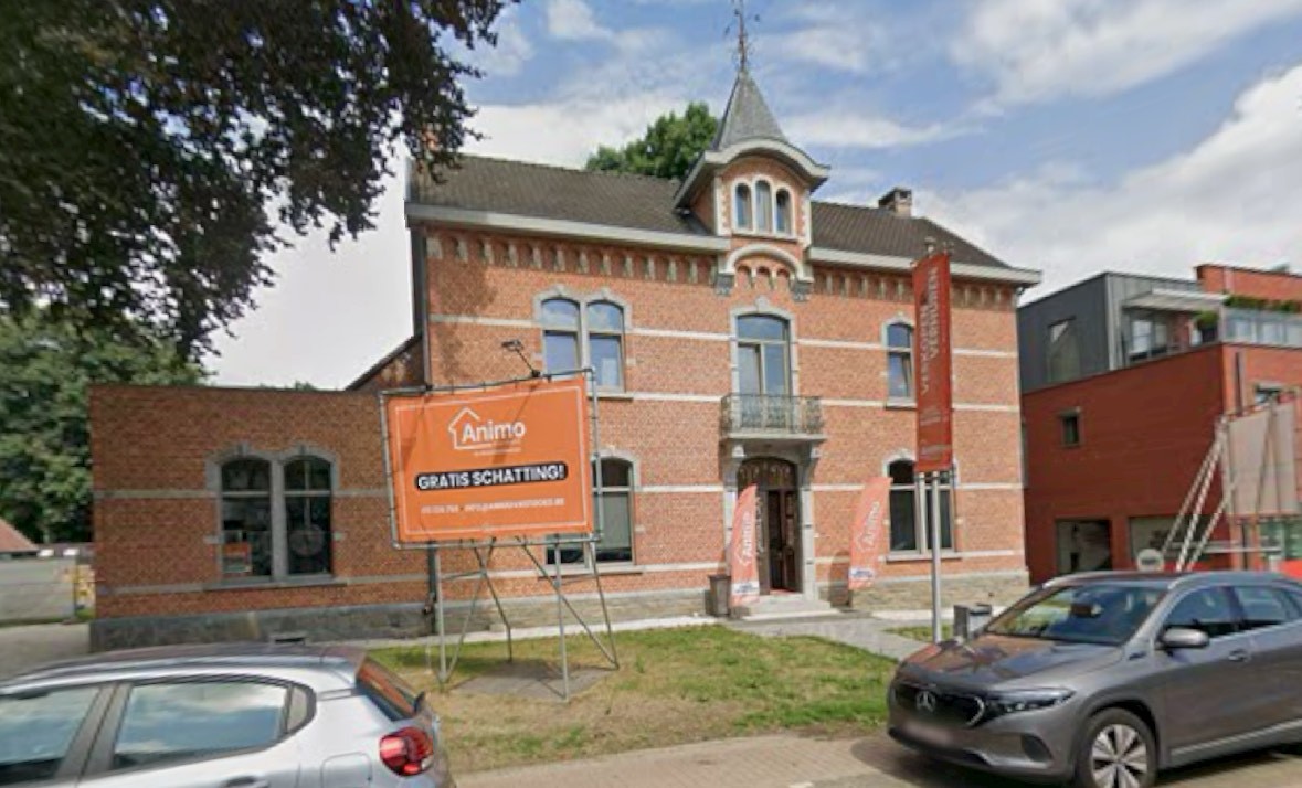 Tennisveld zuiver maken