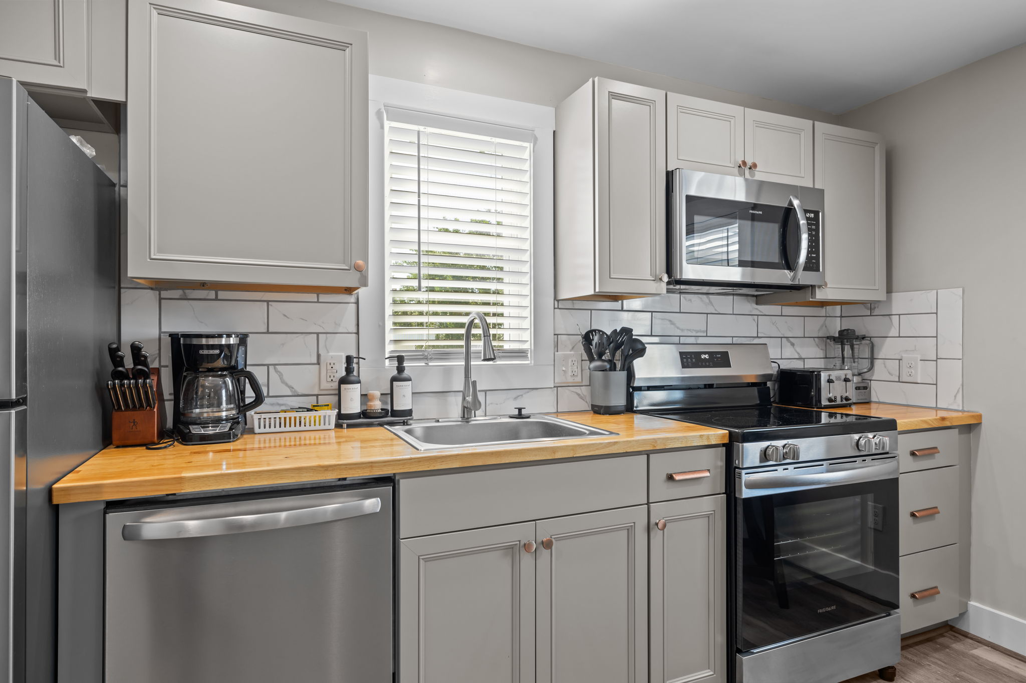 Calicobay cottages, airbnb in downtown morehead city