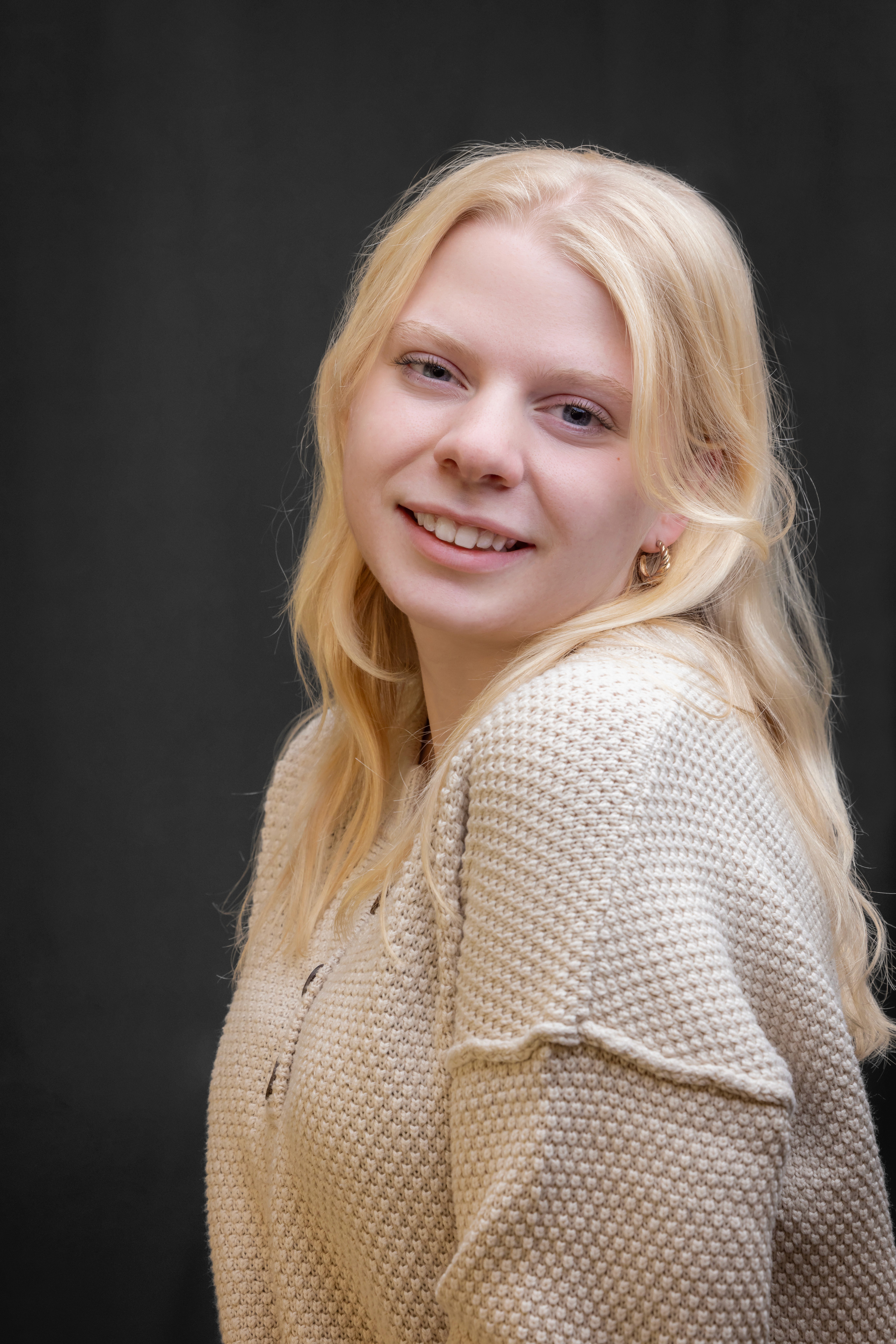 a person wearing a baseball cap