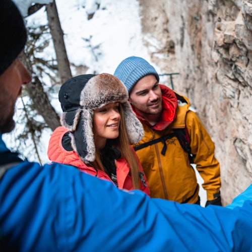 Tinitingnan ang mga heolohikal na katangian