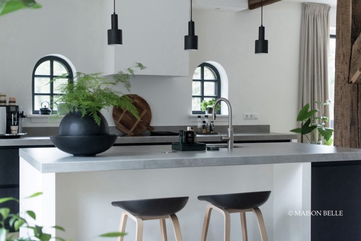 zwarte keuken maisonbelle