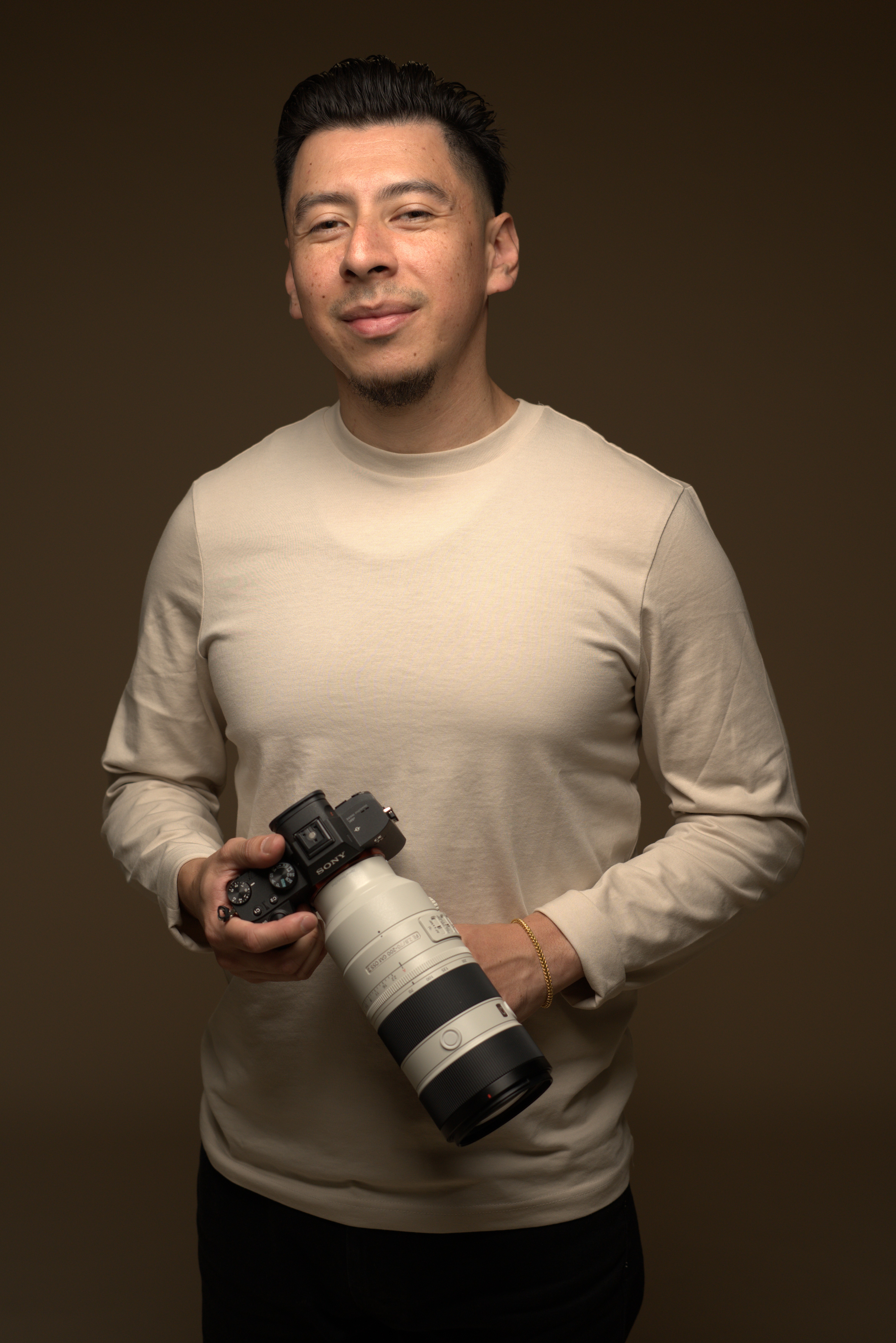 Beto, photographer behind Organik Moments