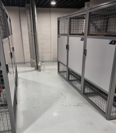 실내, 스틸, 알루미늄, 복합 재료이(가) 표시된 사진

AI 생성 콘텐츠는 정확하지 않을 수 있습니다.