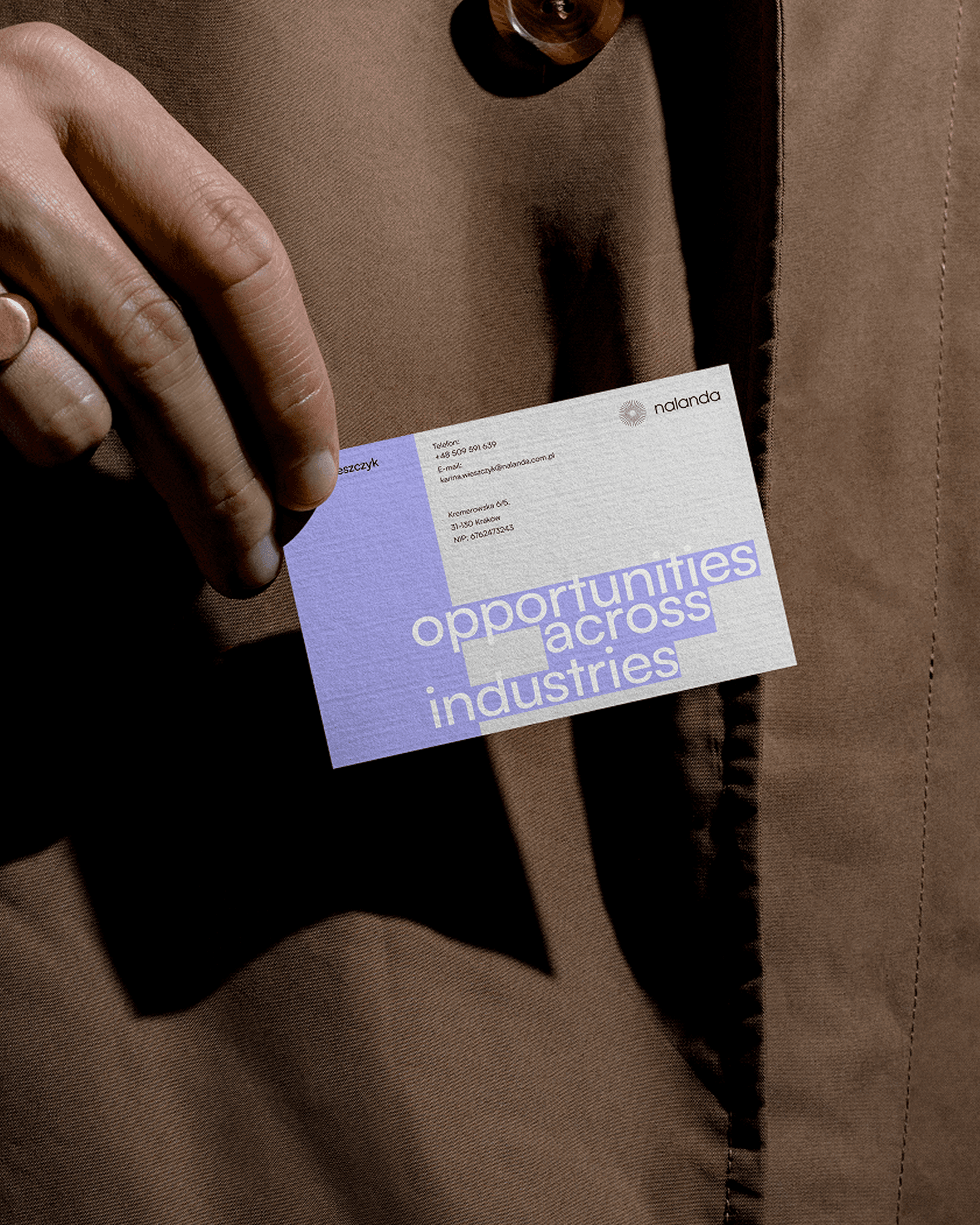 A bottle of daisy perfume with floral accents.