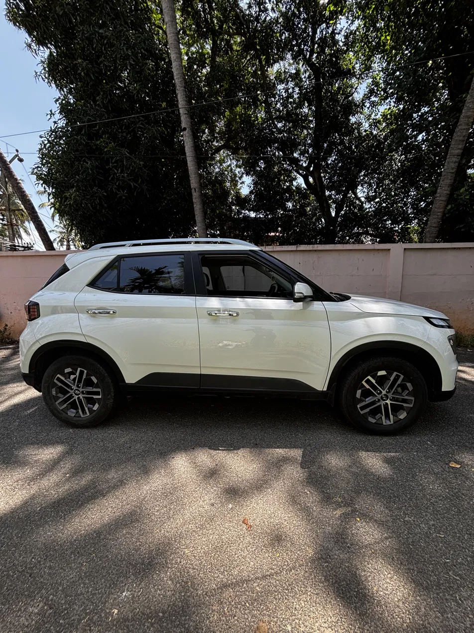 hyundai-venue-1.5-crdi-mt-sx(o)-img3