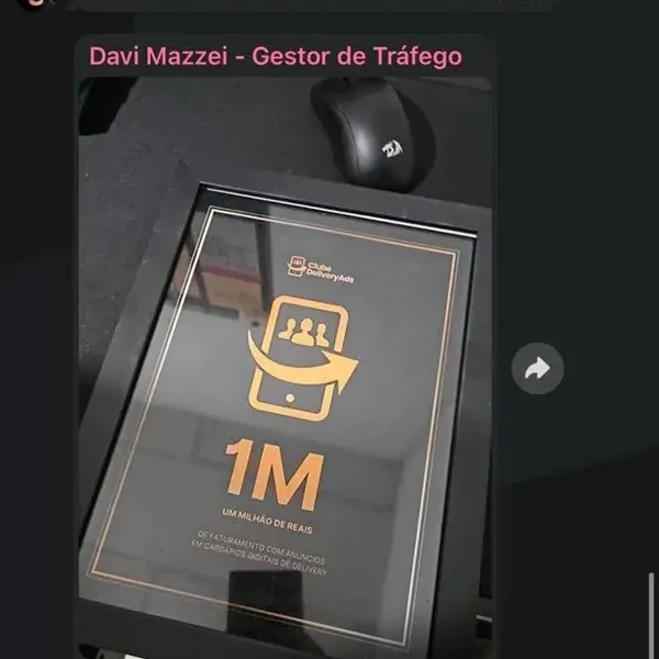 Placa de faturamento de Davi Mazzei