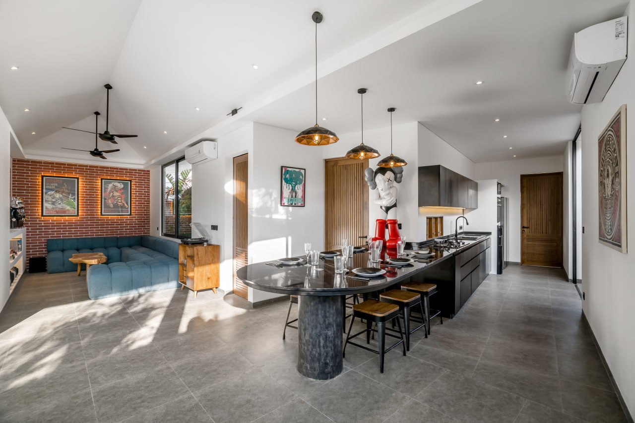 Stylish 3-bedroom villa in Canggu