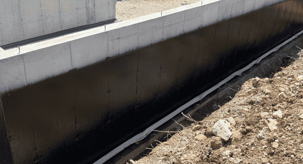 Rub-R-Proof asphalt and polymer dampproof 