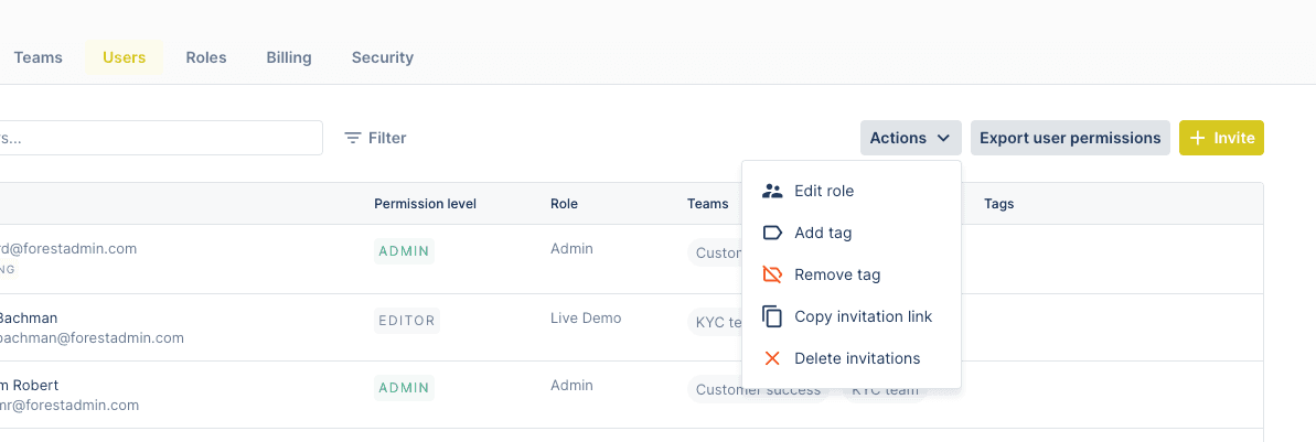 Action to copy the invitation link in the Forest Admin user settings.