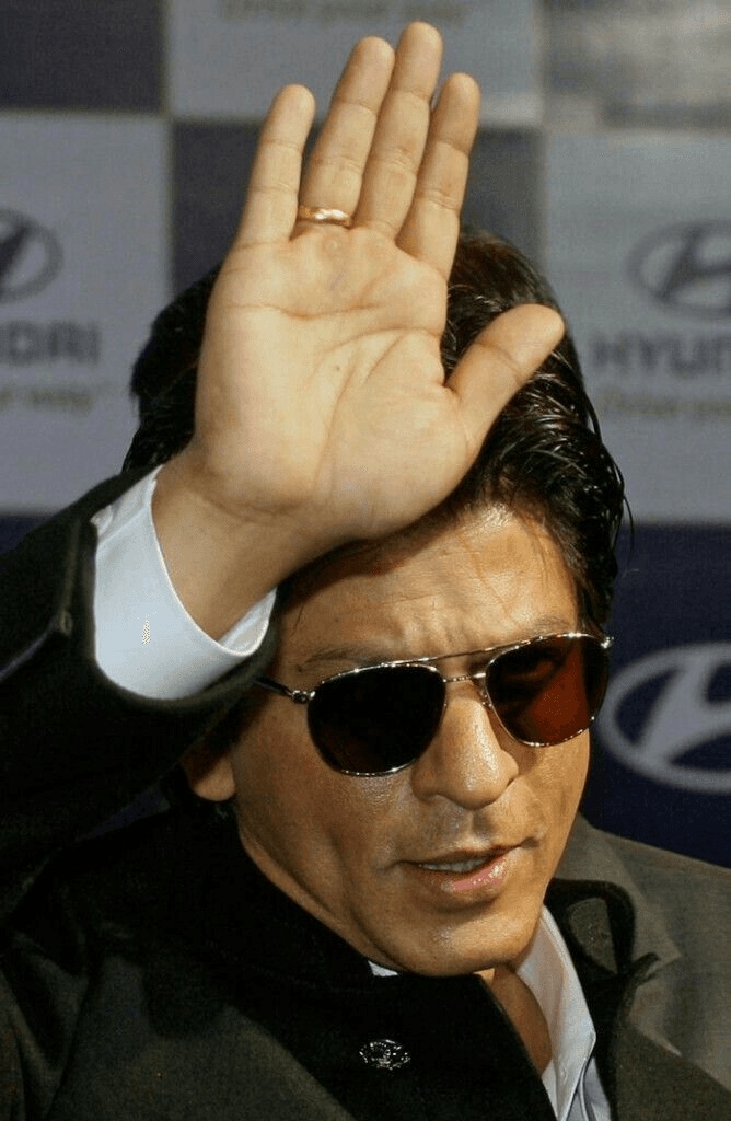 Shah Rukh Khan Palmistry – SRK’s Hand Reading Shows Emotion, Drive, and Destiny