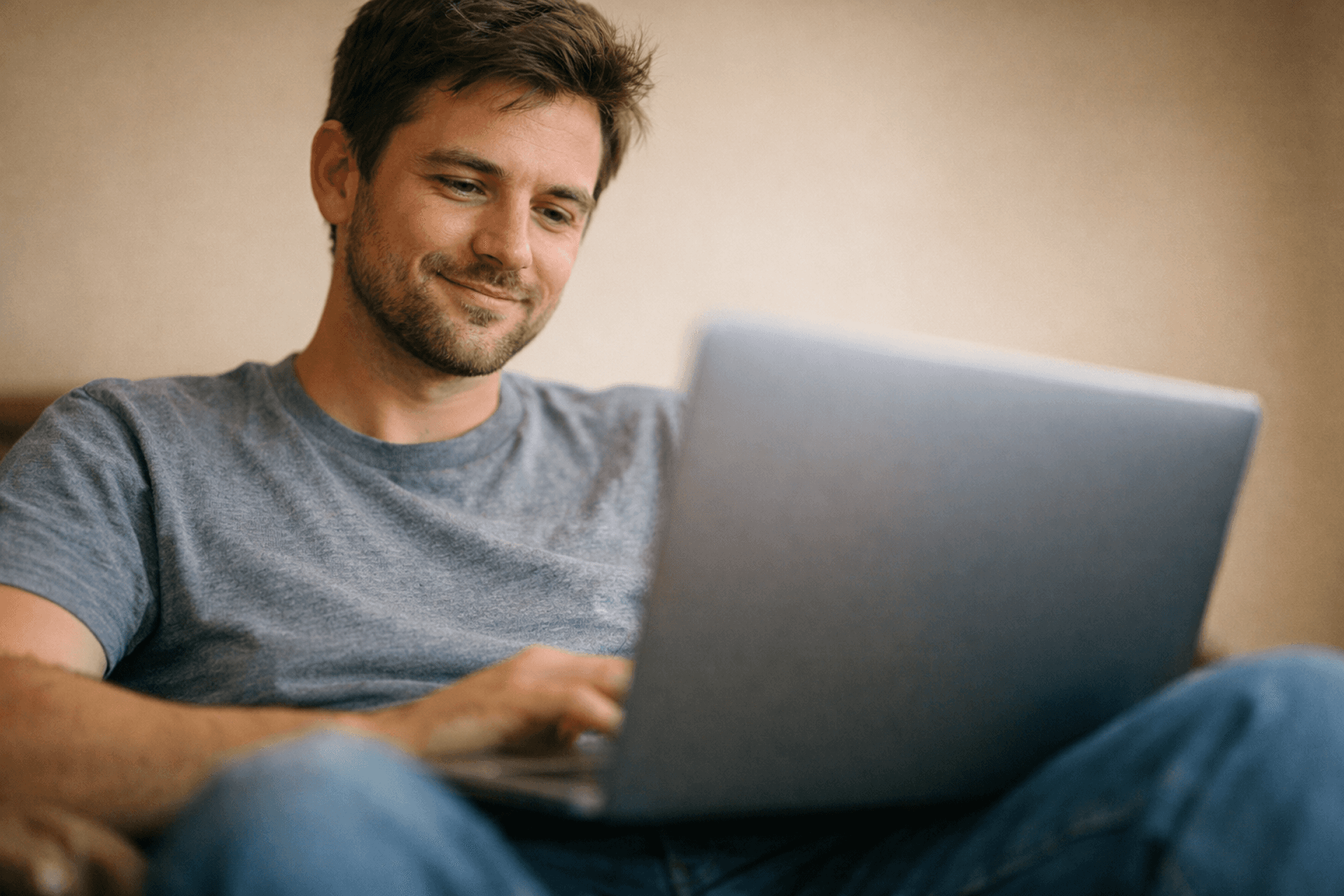 Credit union member making bill payments through CBX digital banking software