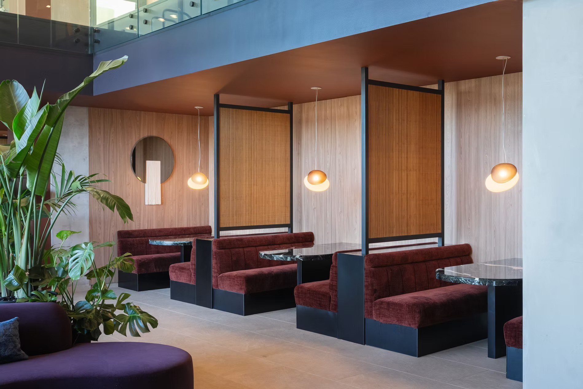 Folia - Lobby Banquette