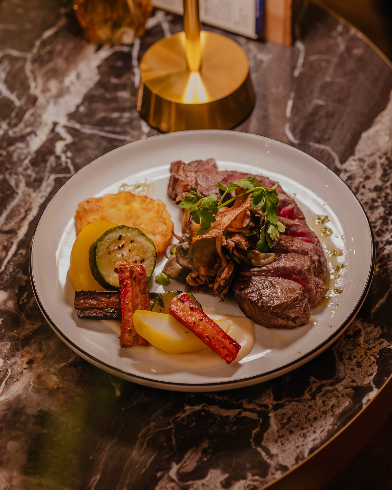 Kijk binnen bij Lokaal104