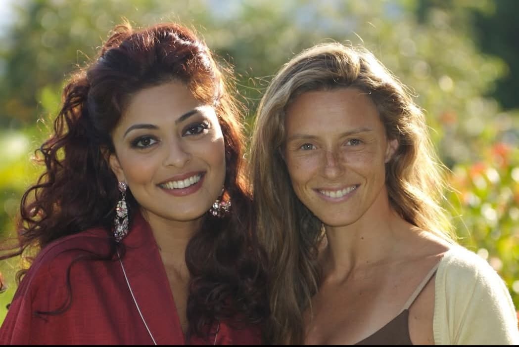 Sofia Cerveira com Juliana Paes, Brasil.