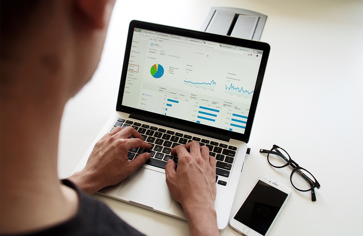 100+ Best E-commerce Tools To Grow Your Business