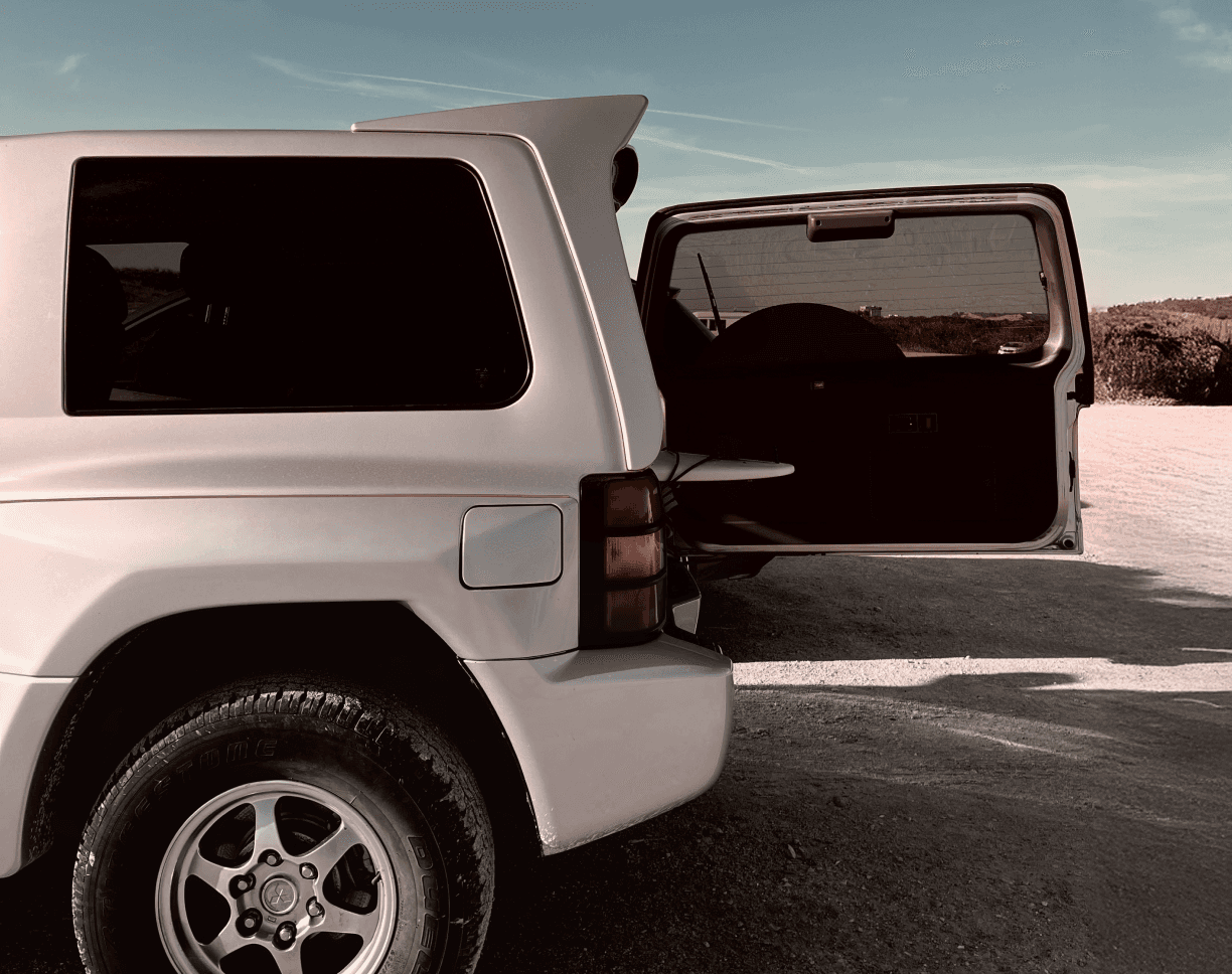 Mitsubishi Pajero Evolution detail