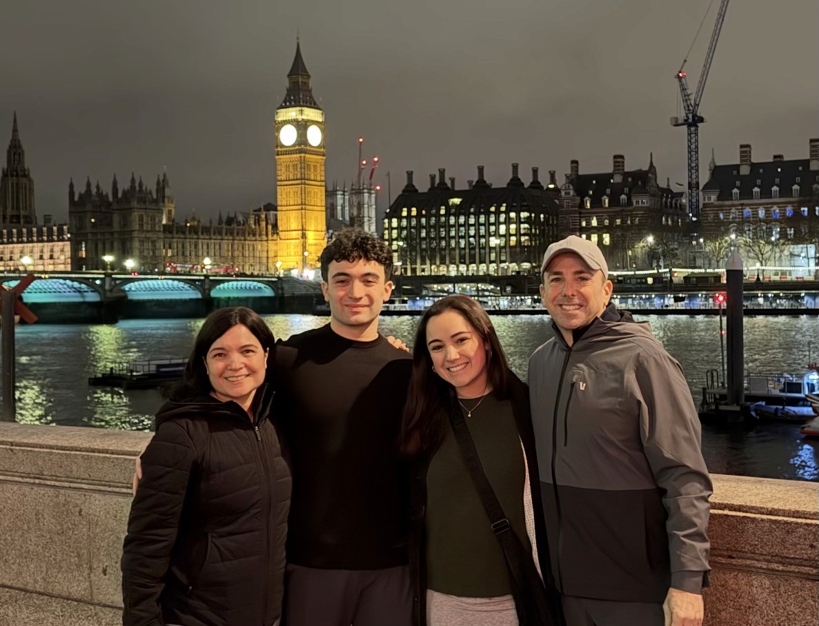 Business Presentation with Interactive Video Call