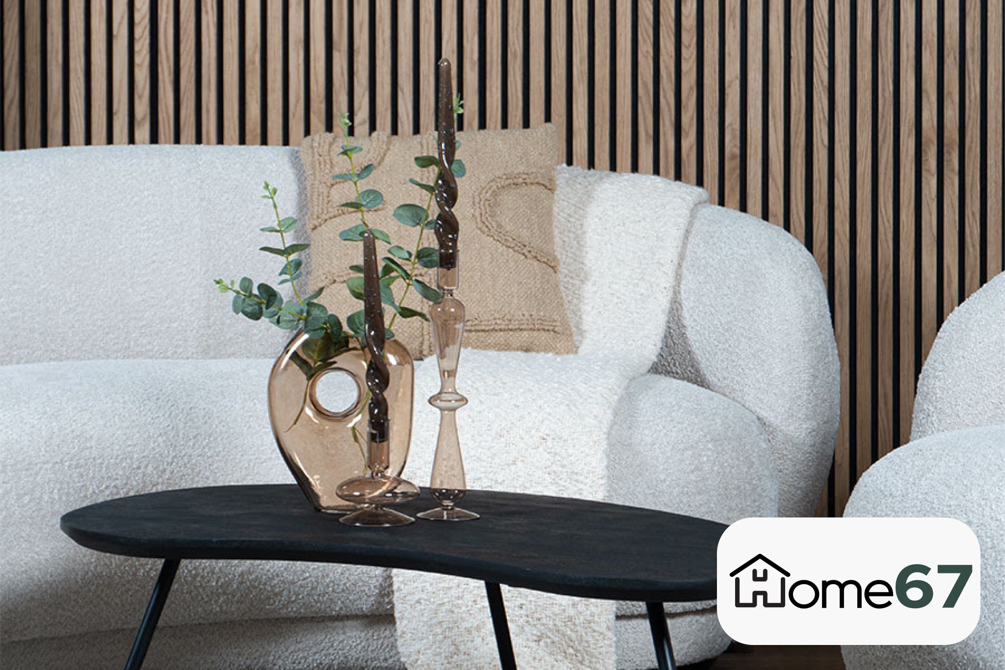 Couch, Couchtisch und Japandi-Vase, Wohnkultur-Objekte von Home 67