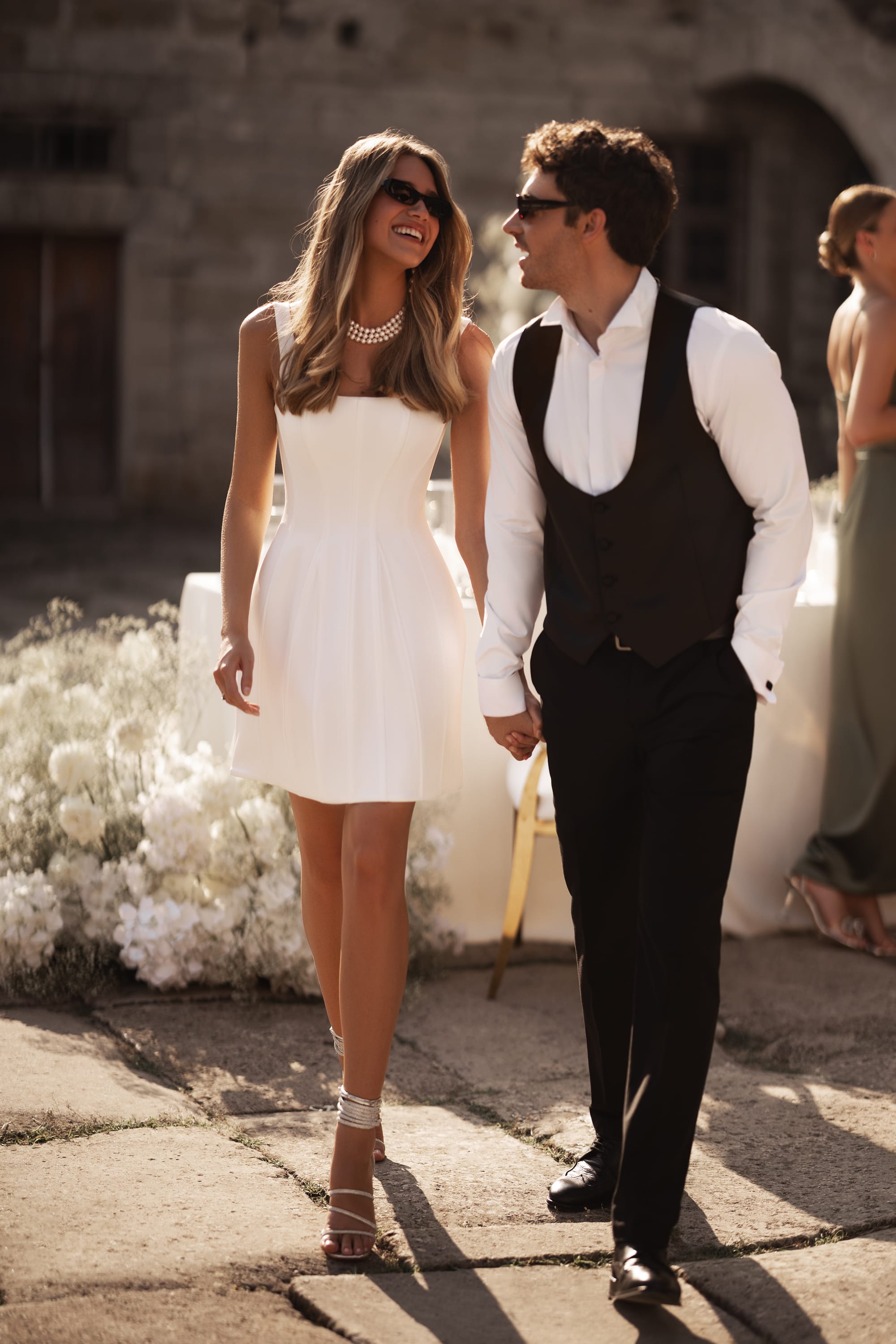 Kurzes Brautkleid für das Standesamt