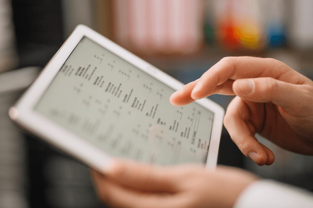 what is an emr