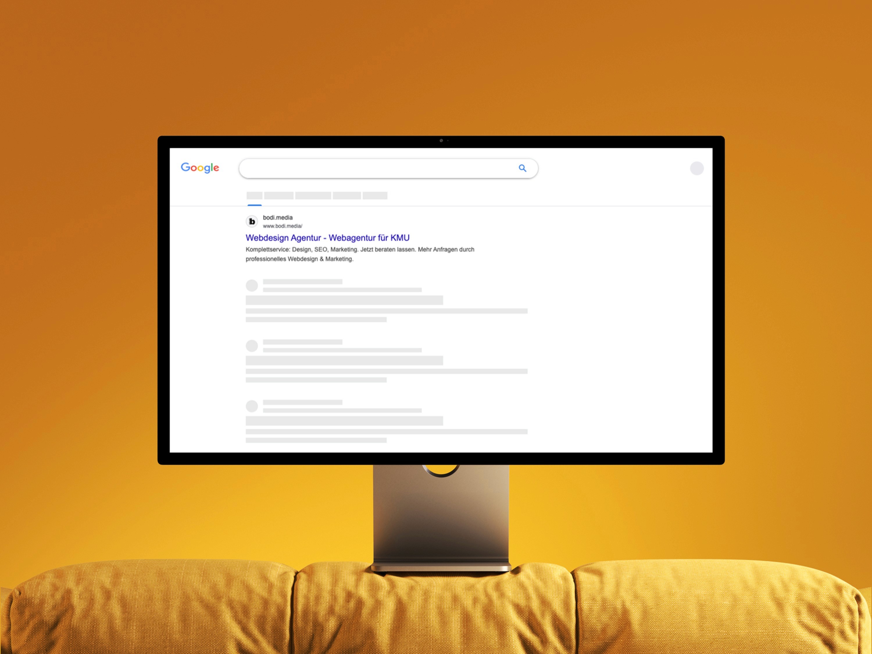 Monitor mit Google Ads Suchanzeige