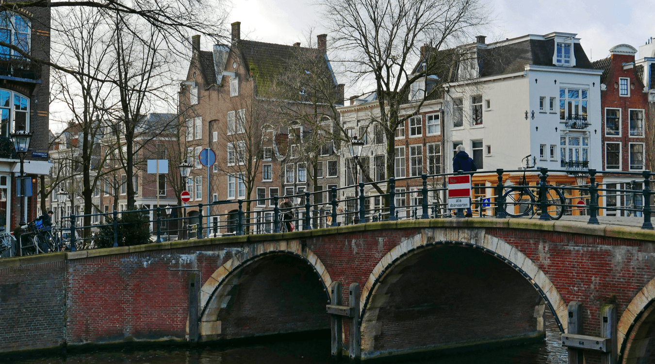 Top neighborhoods in Amsterdam for expats to live