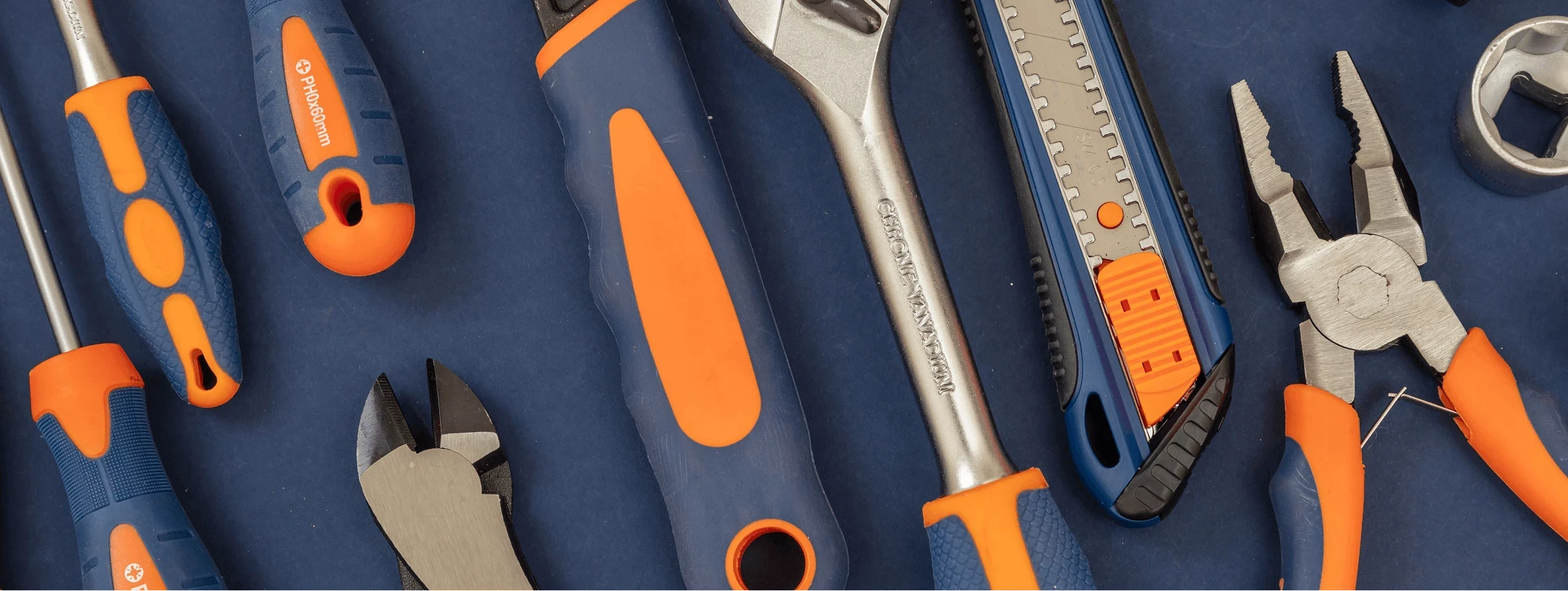 Electronics components and circuit boards