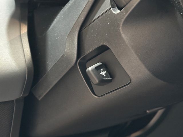 BMW iX 2022 WHITE Gebrauchtwagen - Galeriebild 13