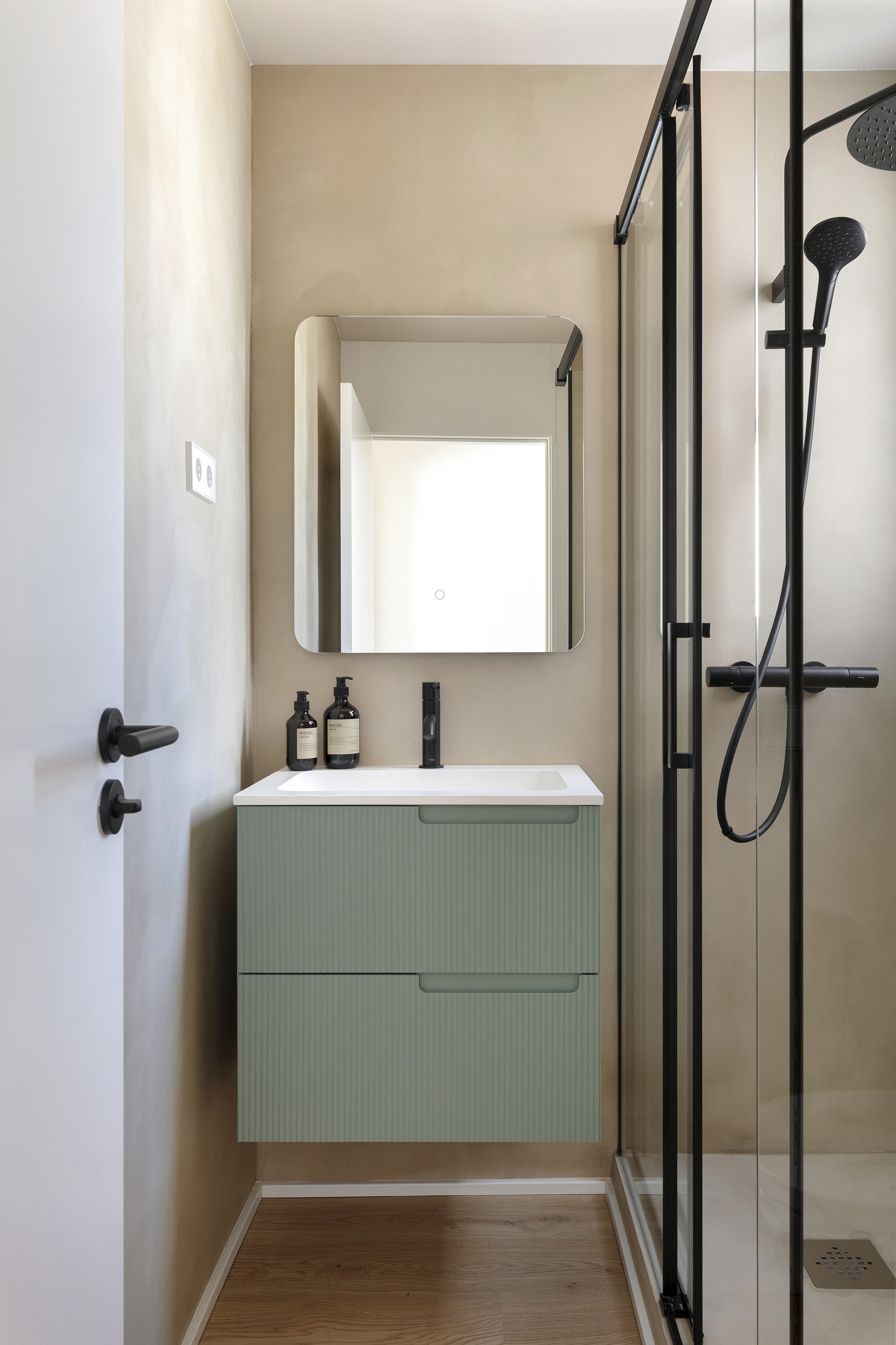 Cuarto de baño de Rumah, Simaba Casanova en Barcelona