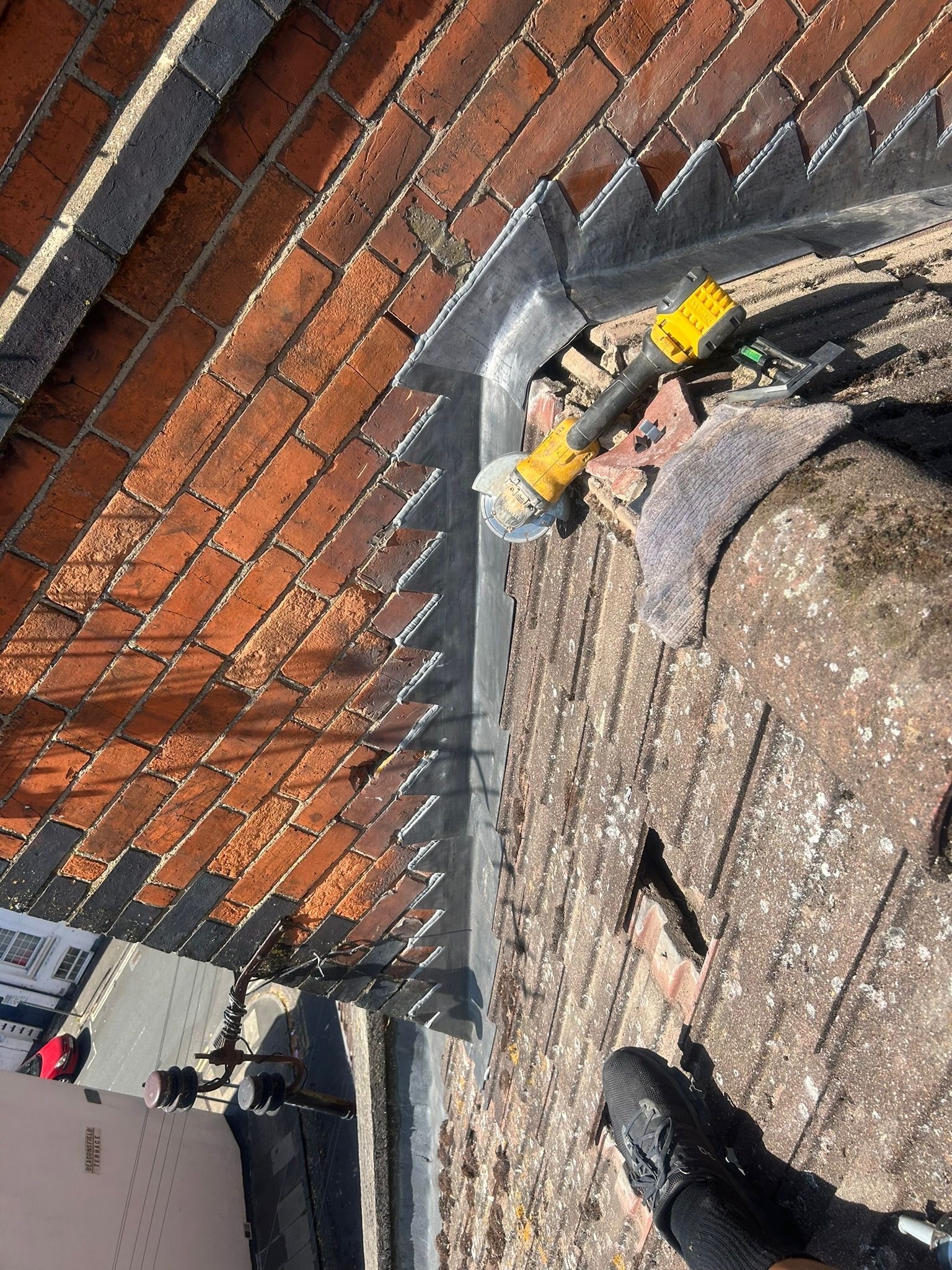 Emergency roof repair service in Northamptonshire