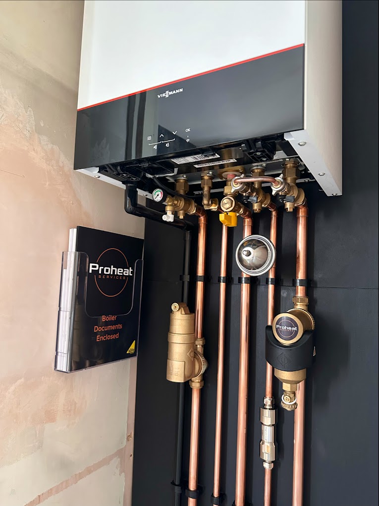 Expert install of a Viessmann boiler