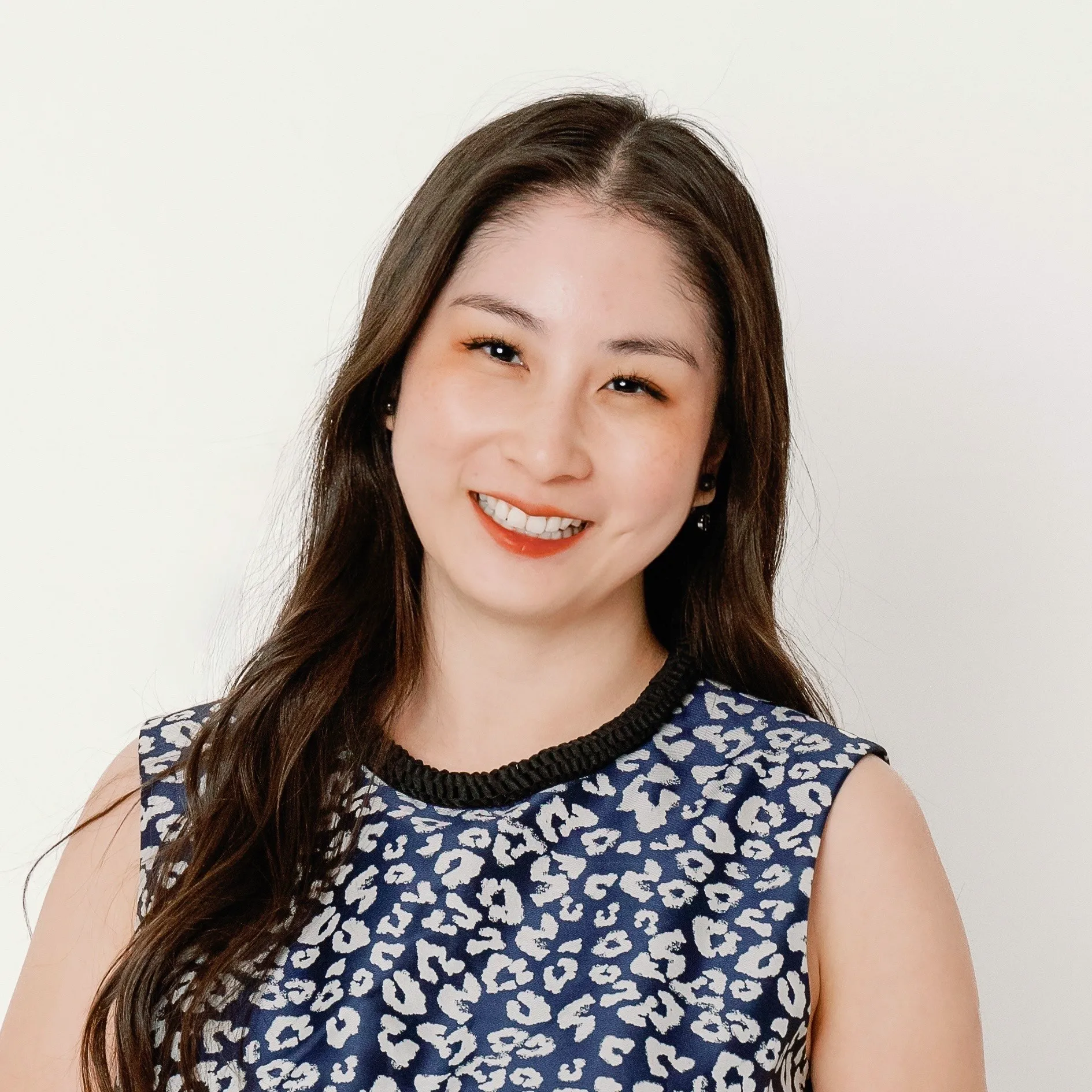 Dr. Lindsy Pang