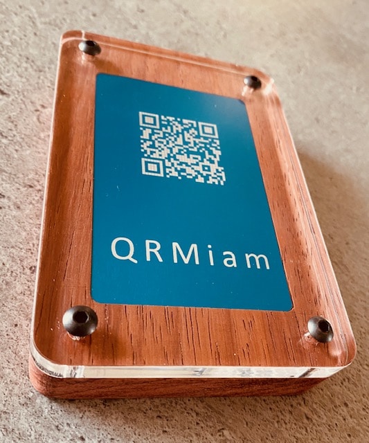 QR Code Bois Verre Avec Plaque - Avec Nom